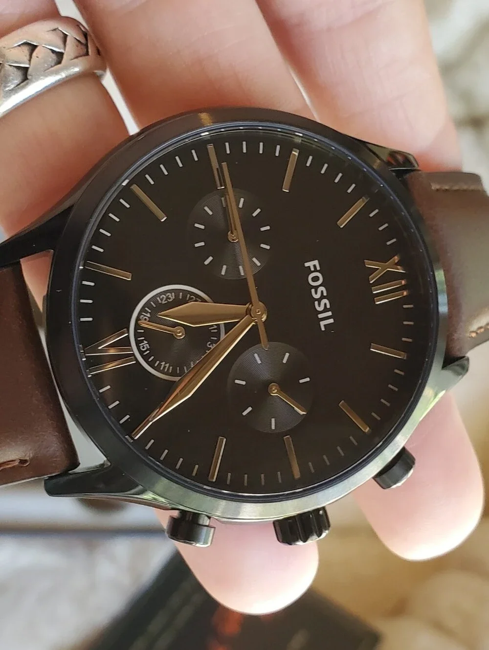 Fossil brand new